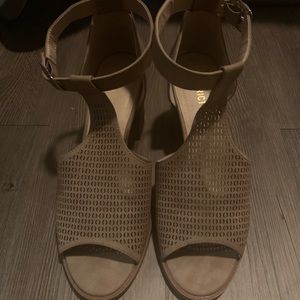 Restricted Tan Wedge Heel Size 10